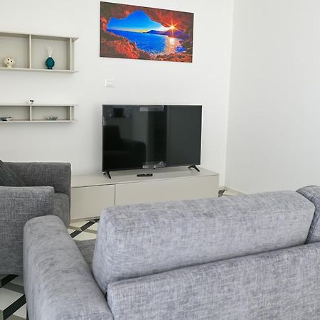 Perle Marine Suite Apartments Castro  Eksteriør billede