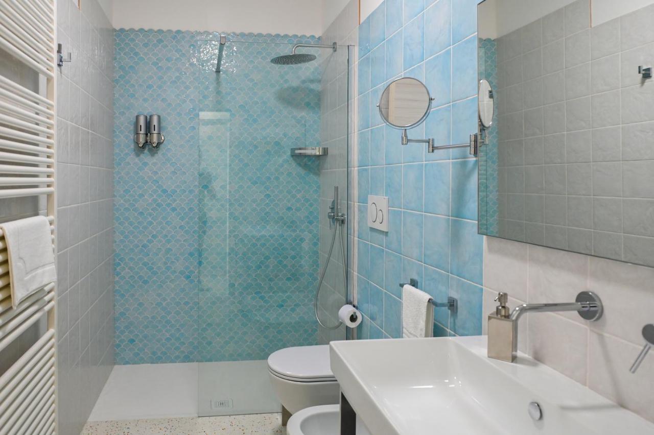 Perle Marine Suite Apartments Castro  Eksteriør billede