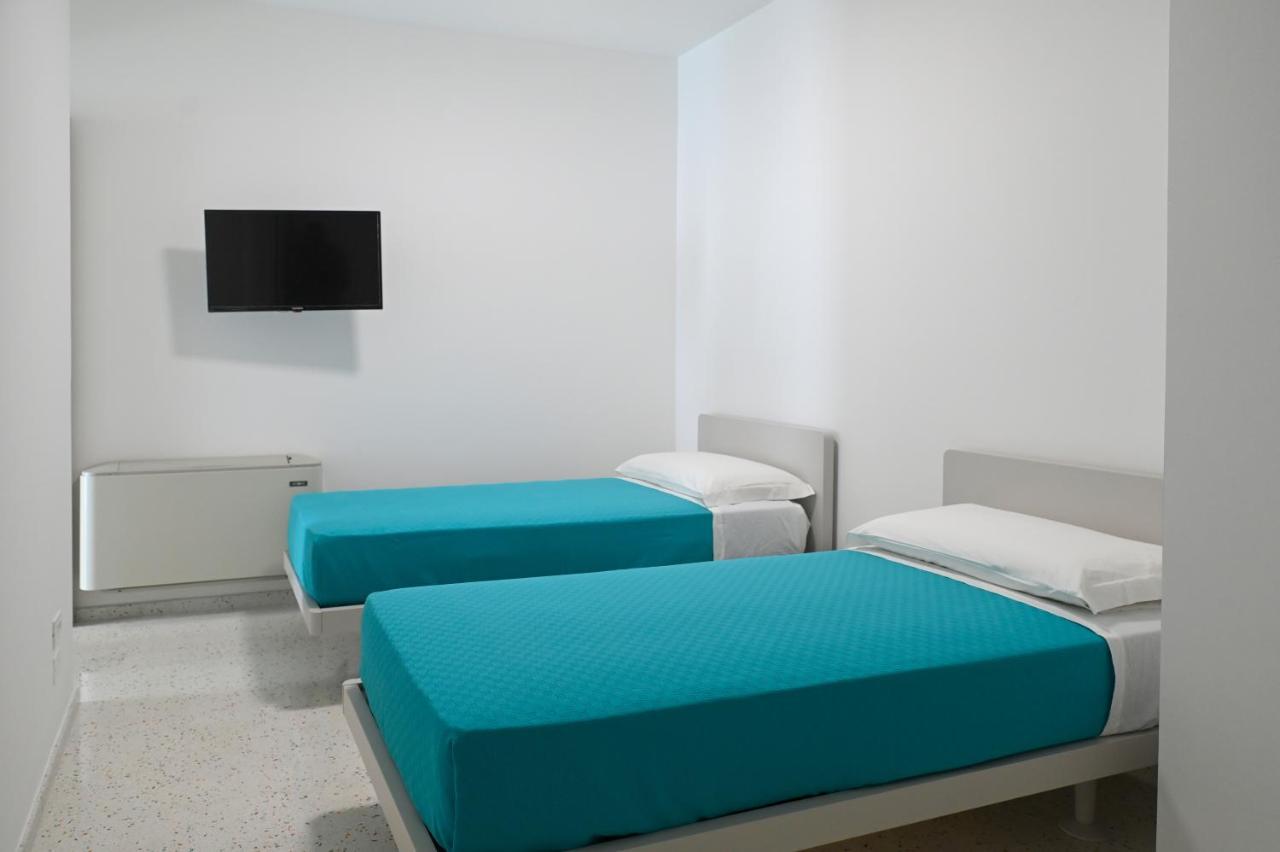 Perle Marine Suite Apartments Castro  Eksteriør billede